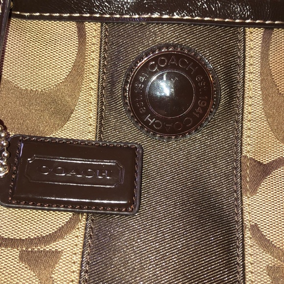 Coach Brown purse - Picture 2 of 3